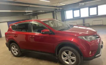 Toyota RAV4 2014 года за 10 000 000 тг. в Астана фото 4