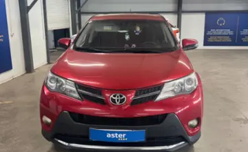 Toyota RAV4 2014 года за 10 000 000 тг. в Астана фото 2