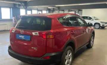Toyota RAV4 2014 года за 10 000 000 тг. в Астана