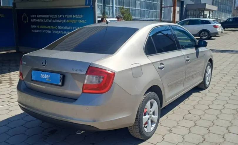 Skoda Rapid 2013 года за 3 500 000 тг. в Караганда фото 5
