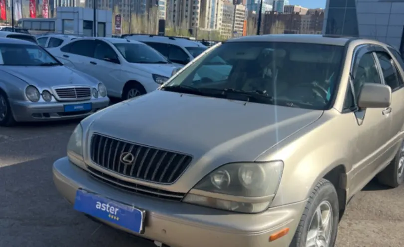 Lexus RX 2000 года за 4 500 000 тг. в Астана