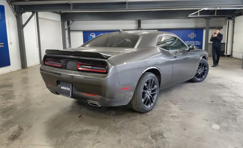 Dodge Challenger 2022 года за 29 500 000 тг. в Астана фото 3