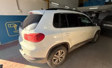 Volkswagen Tiguan 2016 года за 7 000 000 тг. в Астана