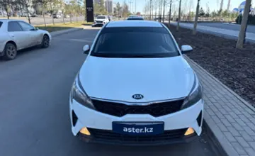 Kia Rio 2020 года за 7 000 000 тг. в Астана фото 2