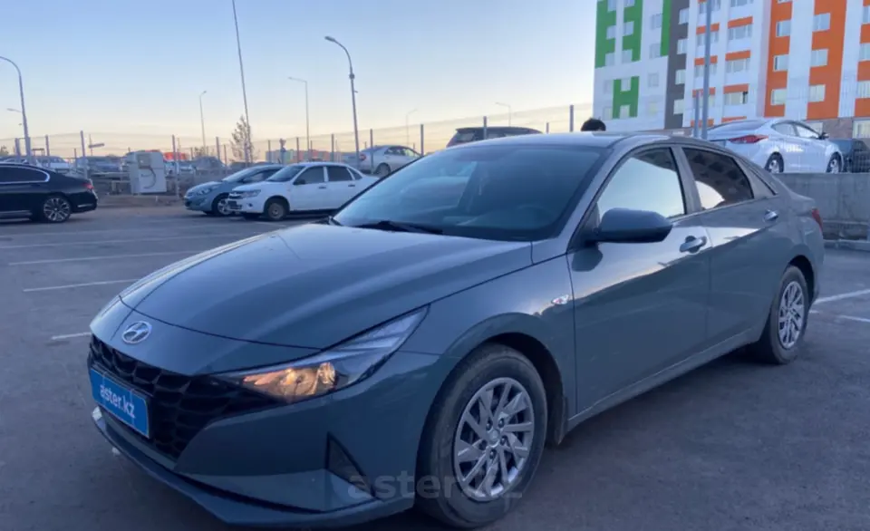 Hyundai Elantra 2021 года за 8 500 000 тг. в Астана
