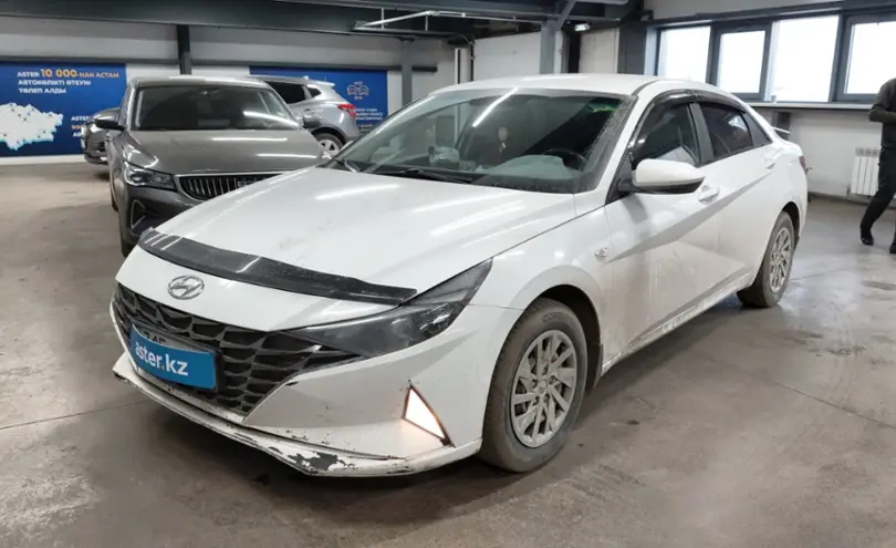 Hyundai Elantra 2022 года за 8 000 000 тг. в Астана