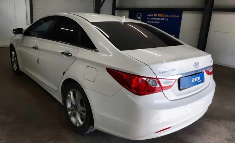 Hyundai Sonata 2010 года за 6 700 000 тг. в Астана фото 4