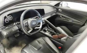 Hyundai Elantra 2024 года за 9 000 000 тг. в Астана фото 5