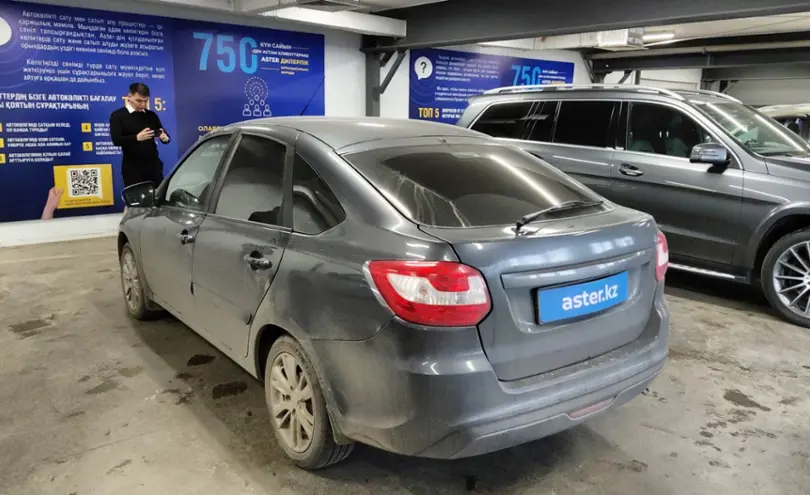 LADA (ВАЗ) Granta 2019 года за 5 500 000 тг. в Астана фото 4