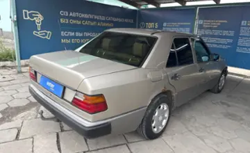 Mercedes-Benz W124 1992 года за 2 000 000 тг. в Талдыкорган