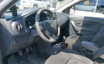 Renault Logan 2015 года за 2 500 000 тг. в Шымкент фото 5