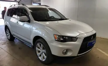 Mitsubishi Outlander 2011 года за 6 000 000 тг. в Астана фото 2
