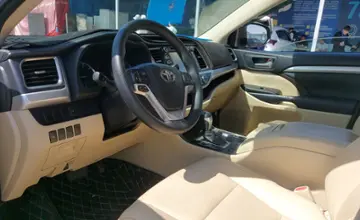 Toyota Highlander 2015 года за 14 500 000 тг. в Шымкент фото 5