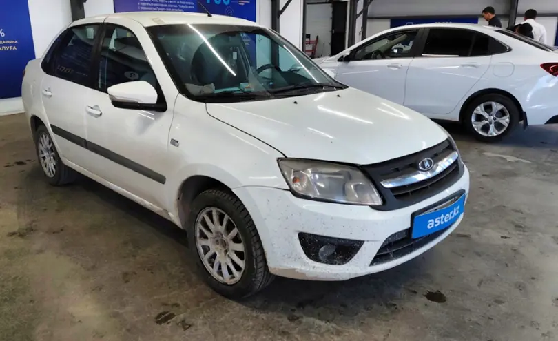 LADA (ВАЗ) Granta 2018 года за 3 500 000 тг. в Астана фото 3