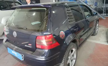 Volkswagen Golf 2001 года за 2 000 000 тг. в Астана