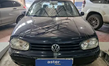 Volkswagen Golf 2001 года за 2 000 000 тг. в Астана фото 2