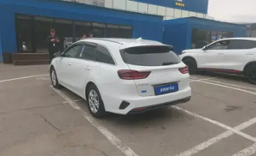 Kia Ceed SW 2023 года за 10 000 000 тг. в Алматы фото 4