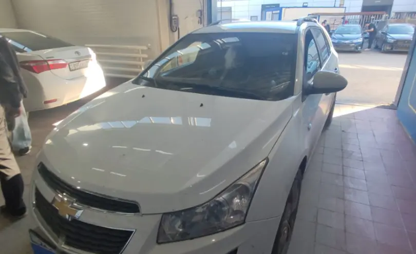 Chevrolet Cruze 2013 года за 3 500 000 тг. в Астана
