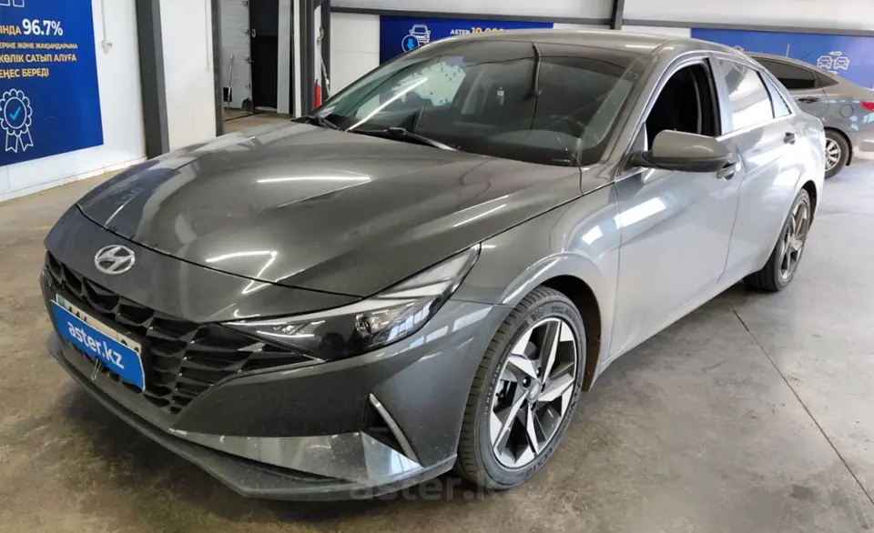 Hyundai Elantra 2021 года за 8 000 000 тг. в Астана