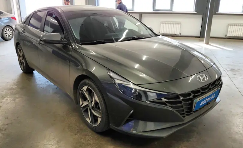 Hyundai Elantra 2021 года за 8 000 000 тг. в Астана фото 2