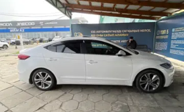 Hyundai Elantra 2018 года за 9 000 000 тг. в Талдыкорган фото 4