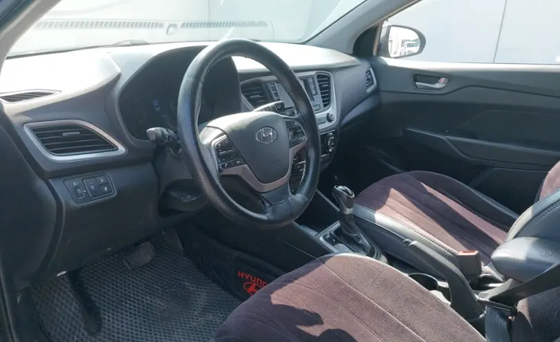 Hyundai Accent 2017 года за 6 500 000 тг. в Шымкент фото 5