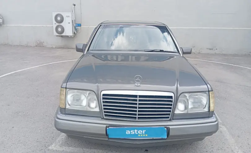 Mercedes-Benz E-Класс 1994 года за 2 000 000 тг. в Тараз фото 2