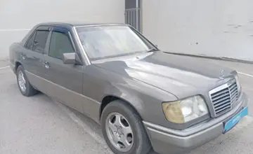 Mercedes-Benz E-Класс 1994 года за 2 000 000 тг. в Тараз фото 3
