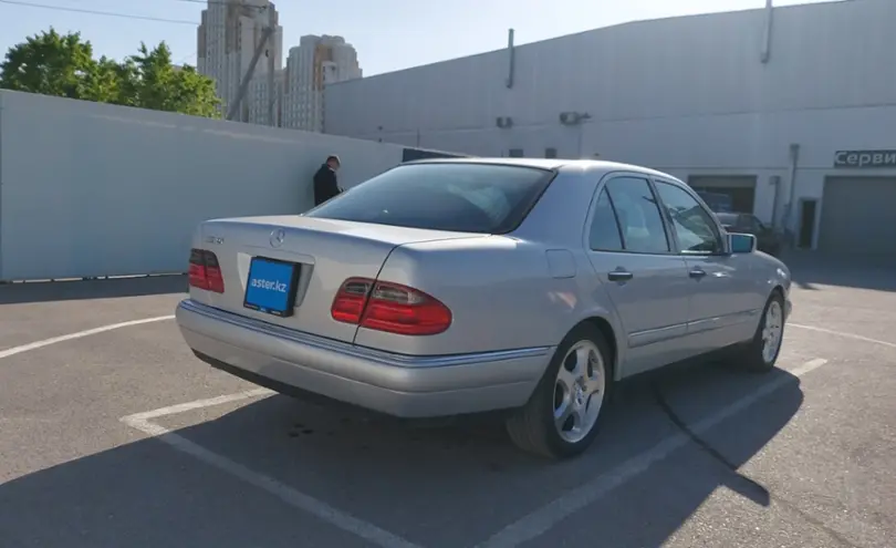 Mercedes-Benz E-Класс 1998 года за 4 500 000 тг. в Шымкент фото 3