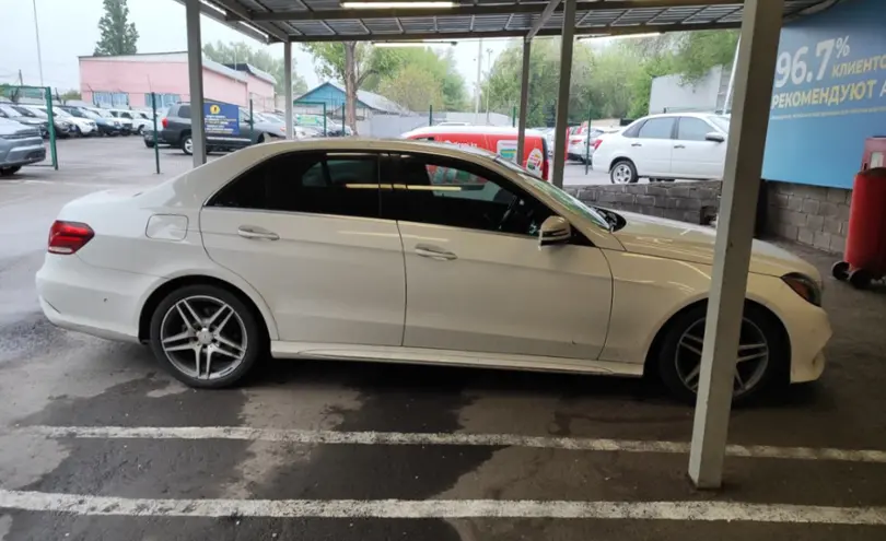 Mercedes-Benz E-Класс 2015 года за 13 500 000 тг. в Алматы фото 4