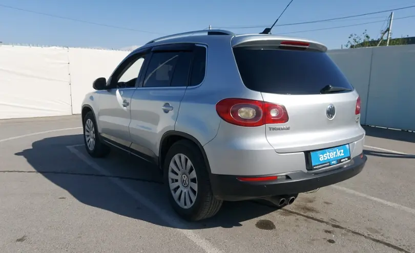 Volkswagen Tiguan 2011 года за 5 500 000 тг. в Шымкент фото 4