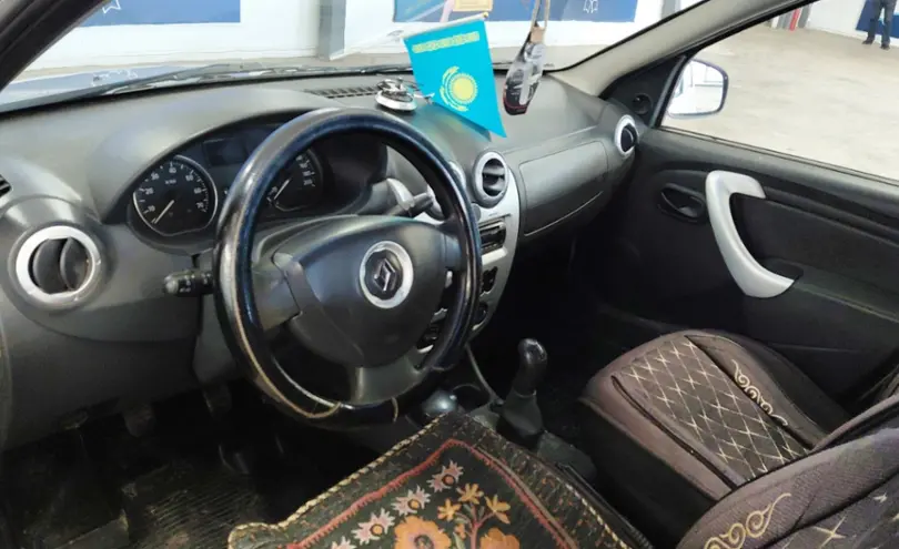 Renault Logan 2013 года за 2 000 000 тг. в Астана фото 5