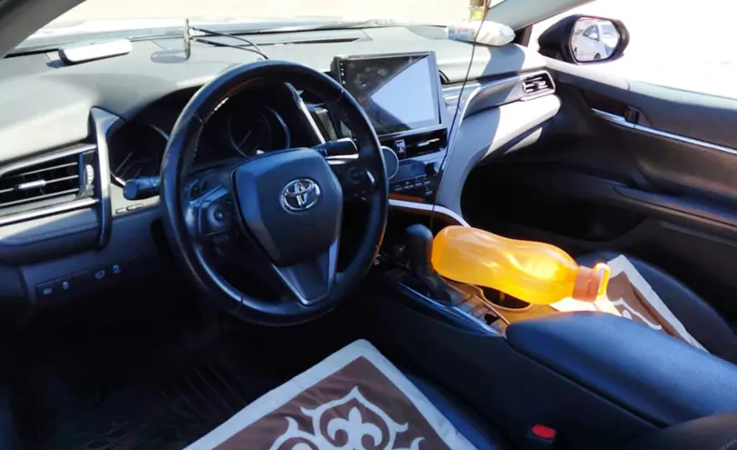 Toyota Camry 2021 года за 10 000 000 тг. в Астана фото 5