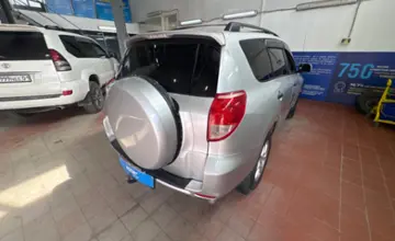 Toyota RAV4 2006 года за 5 000 000 тг. в Астана