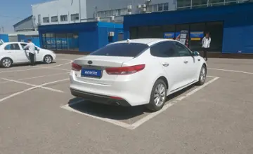 Kia K5 2015 года за 7 000 000 тг. в Алматы фото 3