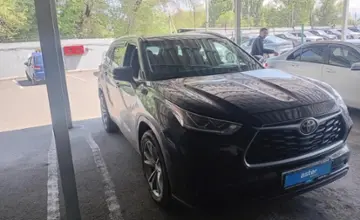 Toyota Highlander 2020 года за 20 000 000 тг. в Алматы фото 3