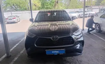 Toyota Highlander 2020 года за 20 000 000 тг. в Алматы фото 2