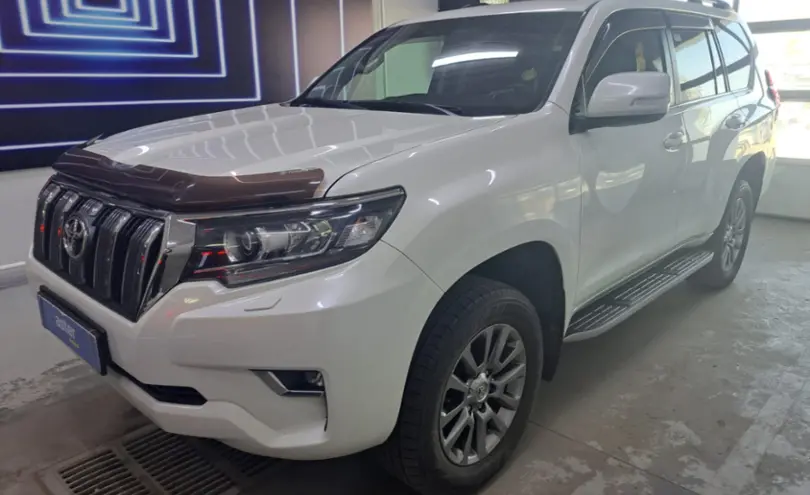 Toyota Land Cruiser Prado 2018 года за 22 000 000 тг. в Павлодар