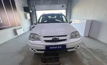 Chevrolet Niva 2016 года за 3 500 000 тг. в Павлодар фото 2