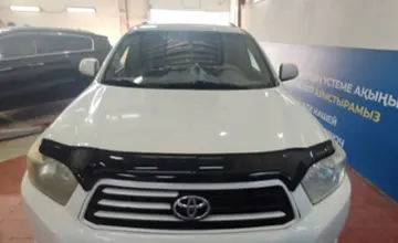 Toyota Highlander 2008 года за 10 000 000 тг. в Астана фото 2