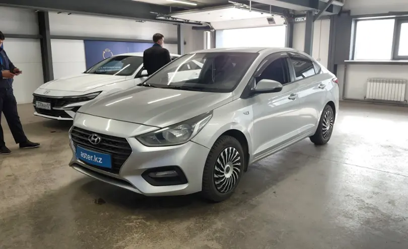 Hyundai Accent 2019 года за 7 000 000 тг. в Астана
