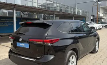 Toyota Highlander 2022 года за 22 000 000 тг. в Караганда