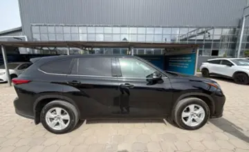 Toyota Highlander 2022 года за 22 000 000 тг. в Караганда фото 4