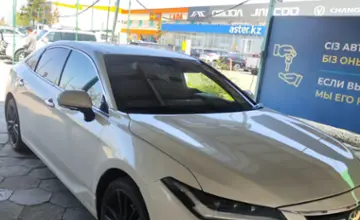 Toyota Avalon 2022 года за 18 000 000 тг. в Талдыкорган фото 3