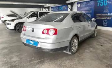 Volkswagen Passat 2006 года за 3 000 000 тг. в Астана фото 3