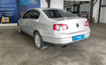 Volkswagen Passat 2006 года за 3 000 000 тг. в Астана фото 4