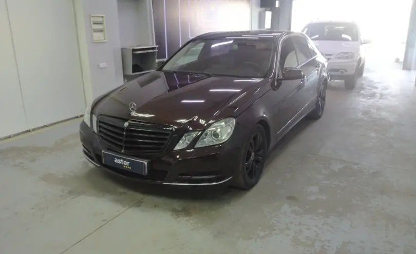 Mercedes-Benz E-Класс 2010 года за 6 700 000 тг. в Павлодар