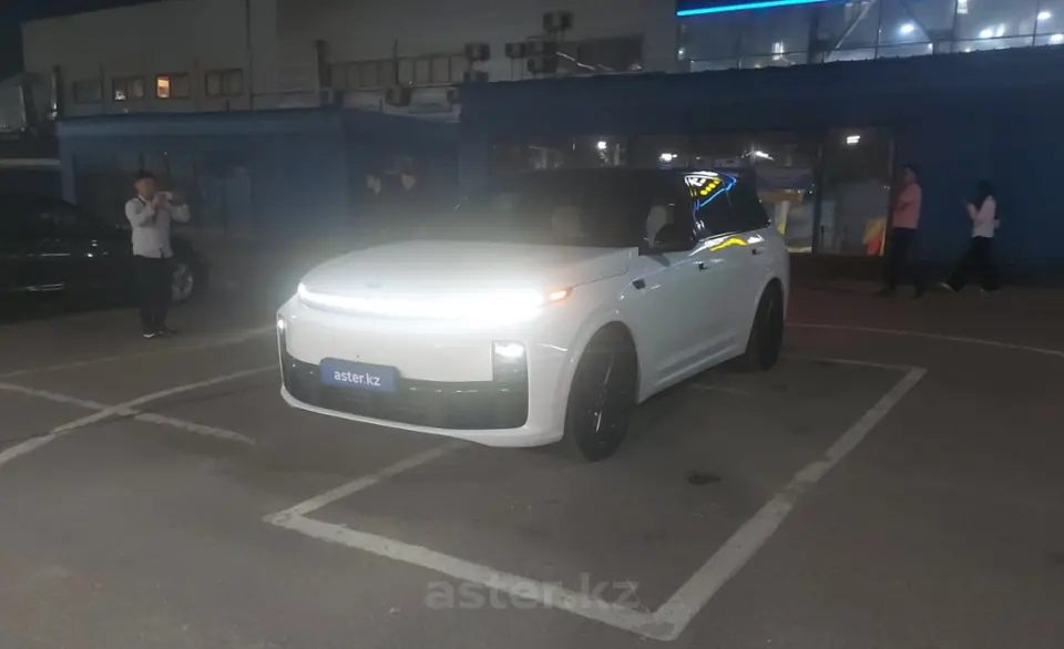 LiXiang L7 2023 года за 21 000 000 тг. в Алматы
