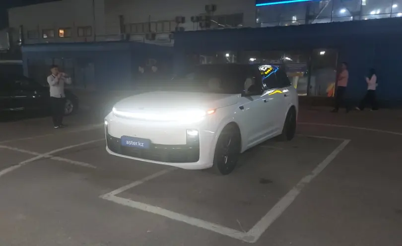 LiXiang L7 2023 года за 21 000 000 тг. в Алматы
