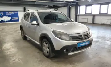 Renault Sandero 2014 года за 5 500 000 тг. в Астана фото 2